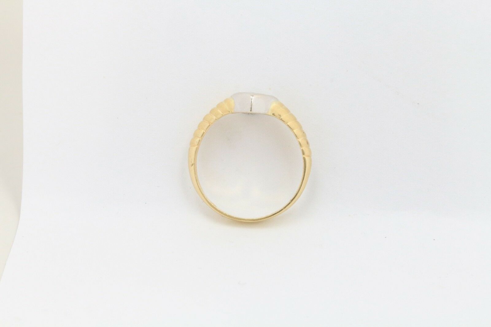 Vintage 14K Yellow Gold Diamond Heart Ring