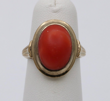 Load image into Gallery viewer, Antique Art Deco 9K Yellow Gold Coral Ring, Cocktail Ring.
