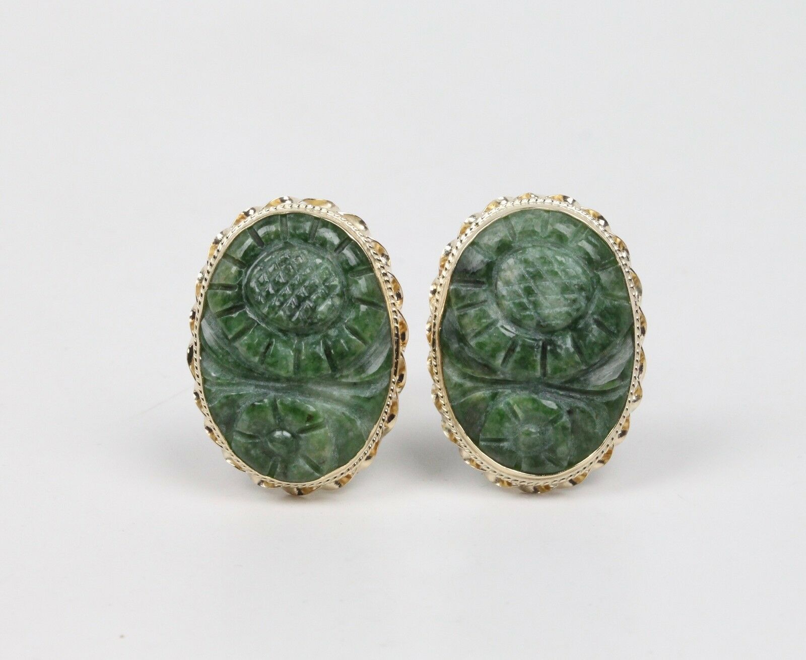 Vintage Men's Jade 14K Yellow Gold Cufflinks