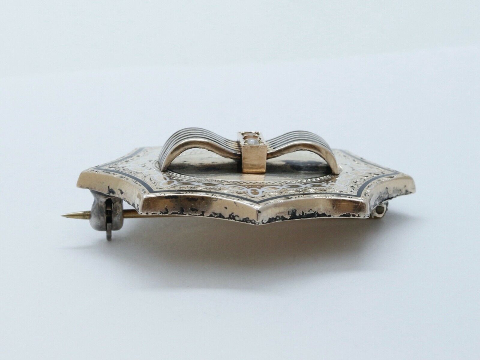 Victorian Mourning 9K Yellow Gold Onyx Enamel Seed Pearls Brooch Pin