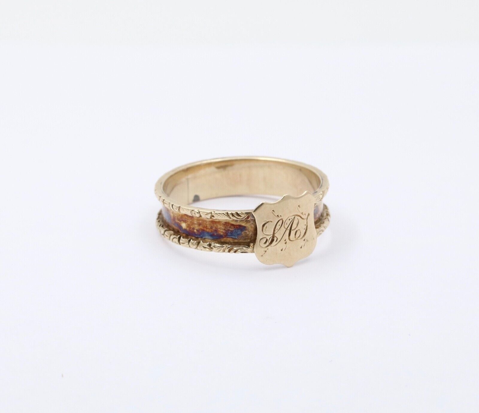 Antique Georgian 14K yellow Gold Ring Band.