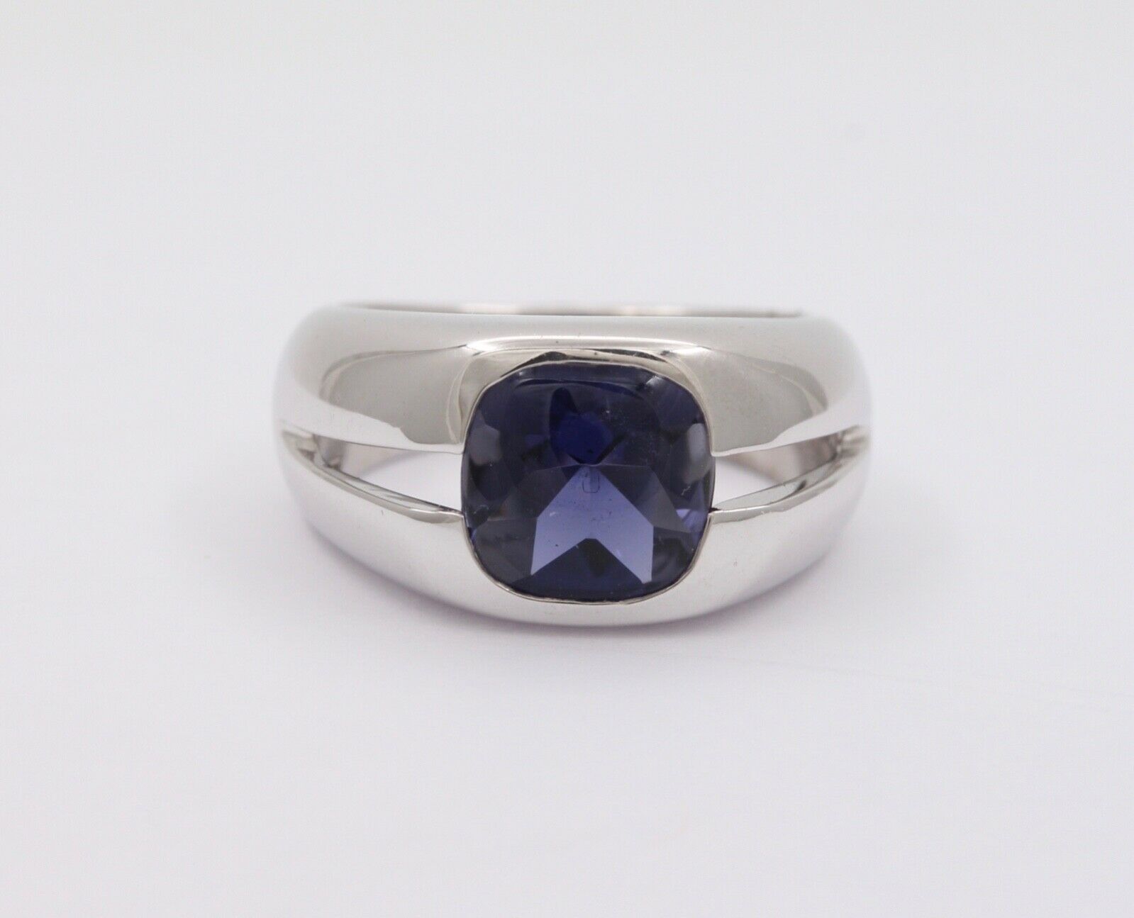 Vintage Tiffany & Co Iolite 18K White Gold Solitaire Ring