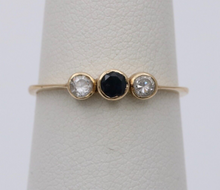 Load image into Gallery viewer, Vintage 14K Yellow Gold Three Stone Sapphire And Paste Ring. Band
