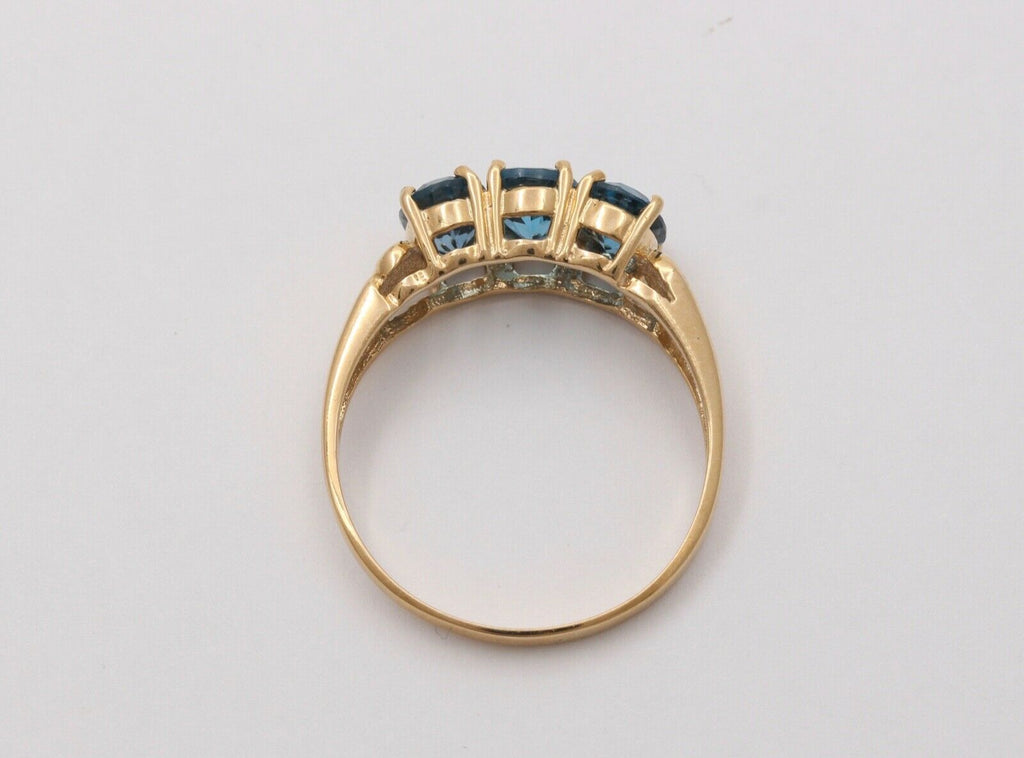 Vintage London Blue Topaz 10K Yellow Gold Band Ring