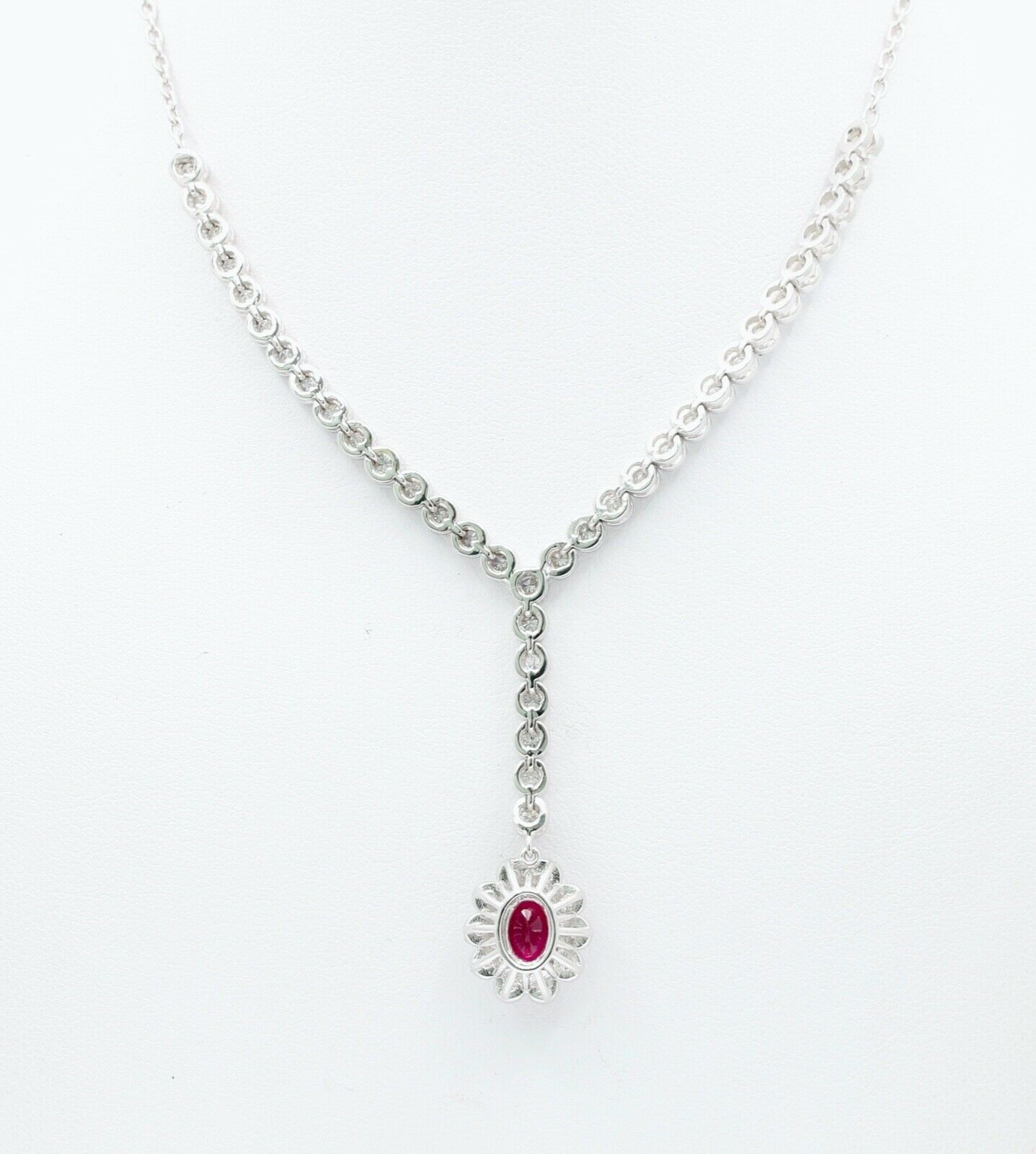 Vintage Ladies Oval Ruby Diamonds 18K White Gold Necklace