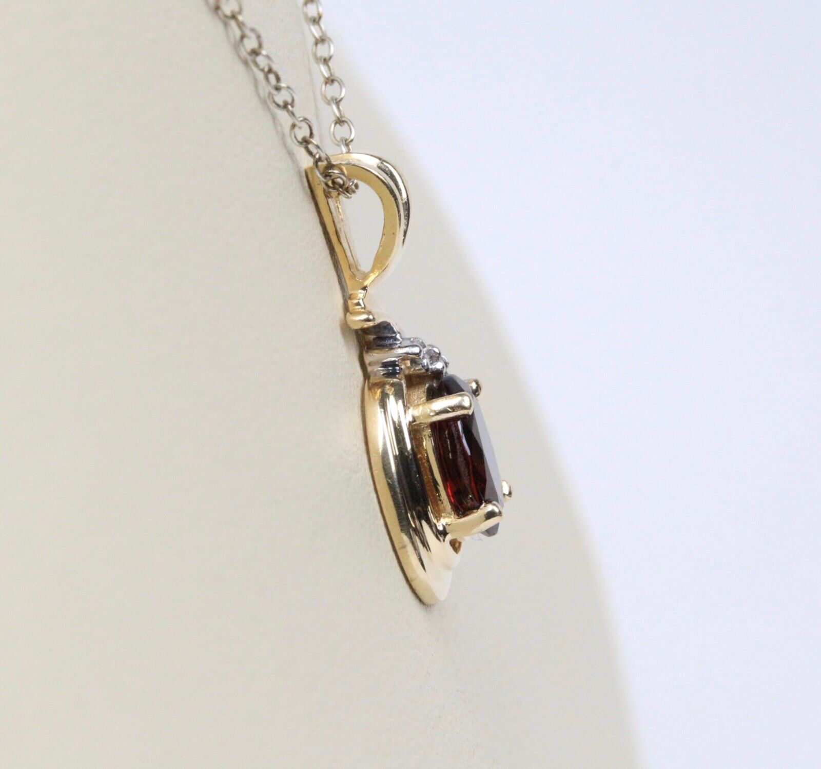 Vintage Garnet Diamond 14K Yellow Gold Pendant