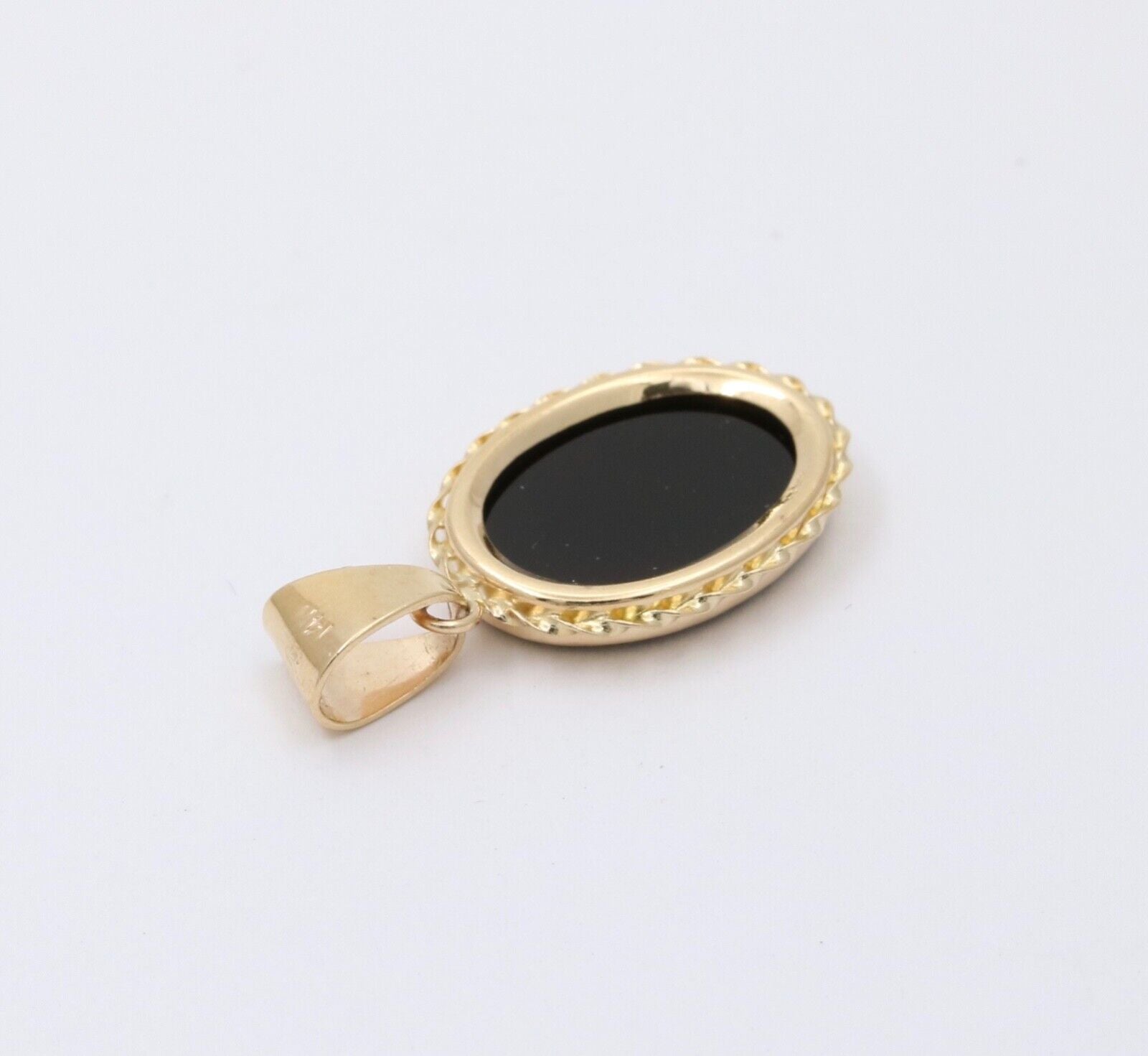 Vintage 14K Gold Onyx Charm Pendant.Necklace