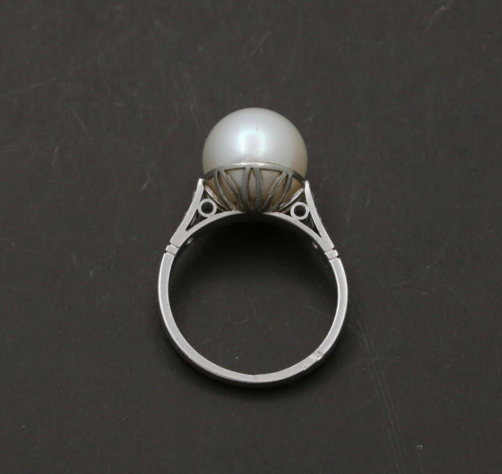 Art Deco Pearl Old Cut Diamonds Platinum Ring