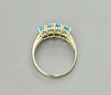 Load image into Gallery viewer, Vintage 10K Yellow Gold Blue Topaz Cluster Ring
