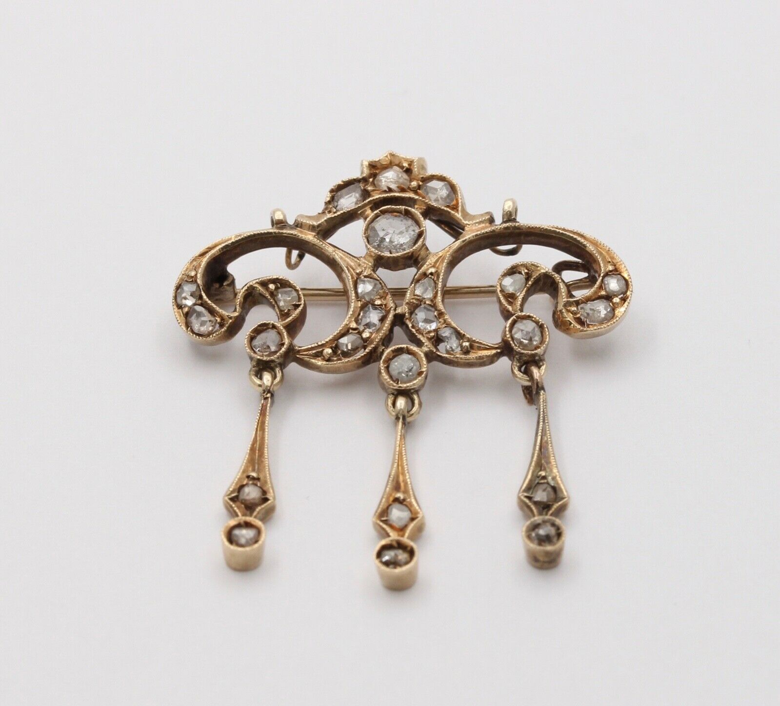 Elegant Victorian Rose Cut Diamonds 14K Yellow Gold Brooch Pendant