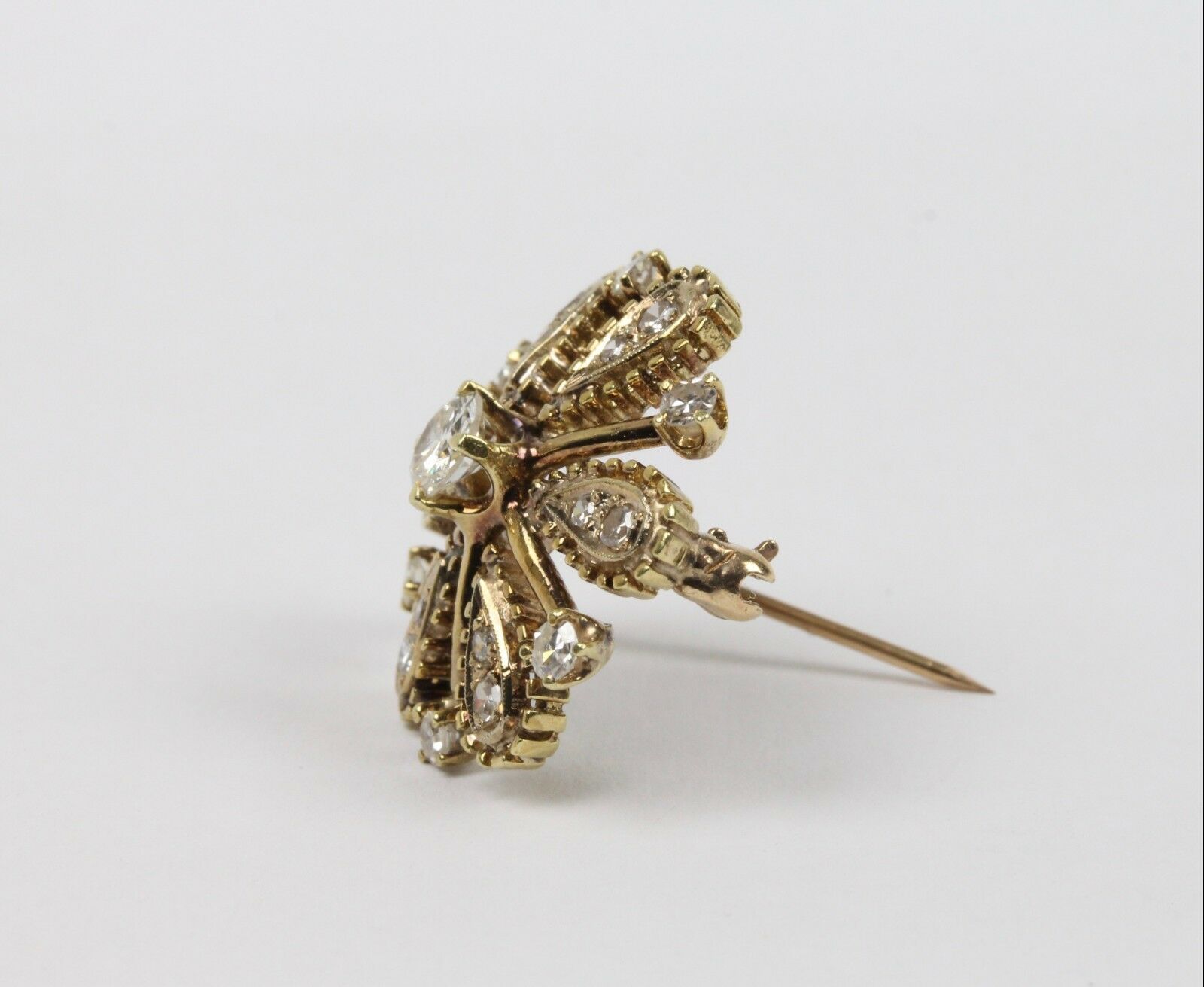 Vintage 18K Yellow Gold Diamond Floral Brooch/Pendant