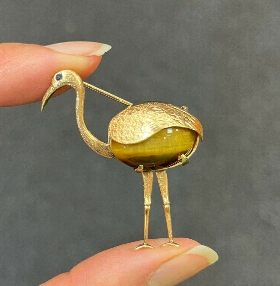 Vintage 14K Yellow Gold Tiger Eye Crane Bird Brooch, Estate Pin.