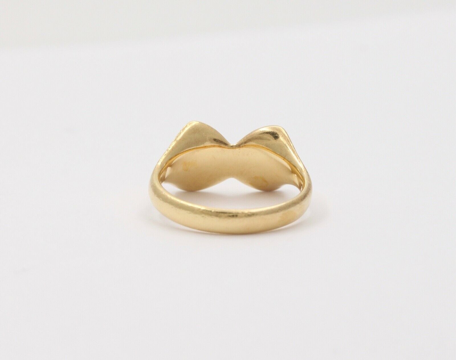 Tiffany and Co Elsa Peretti 18K Yellow Gold Full Hearts Ring