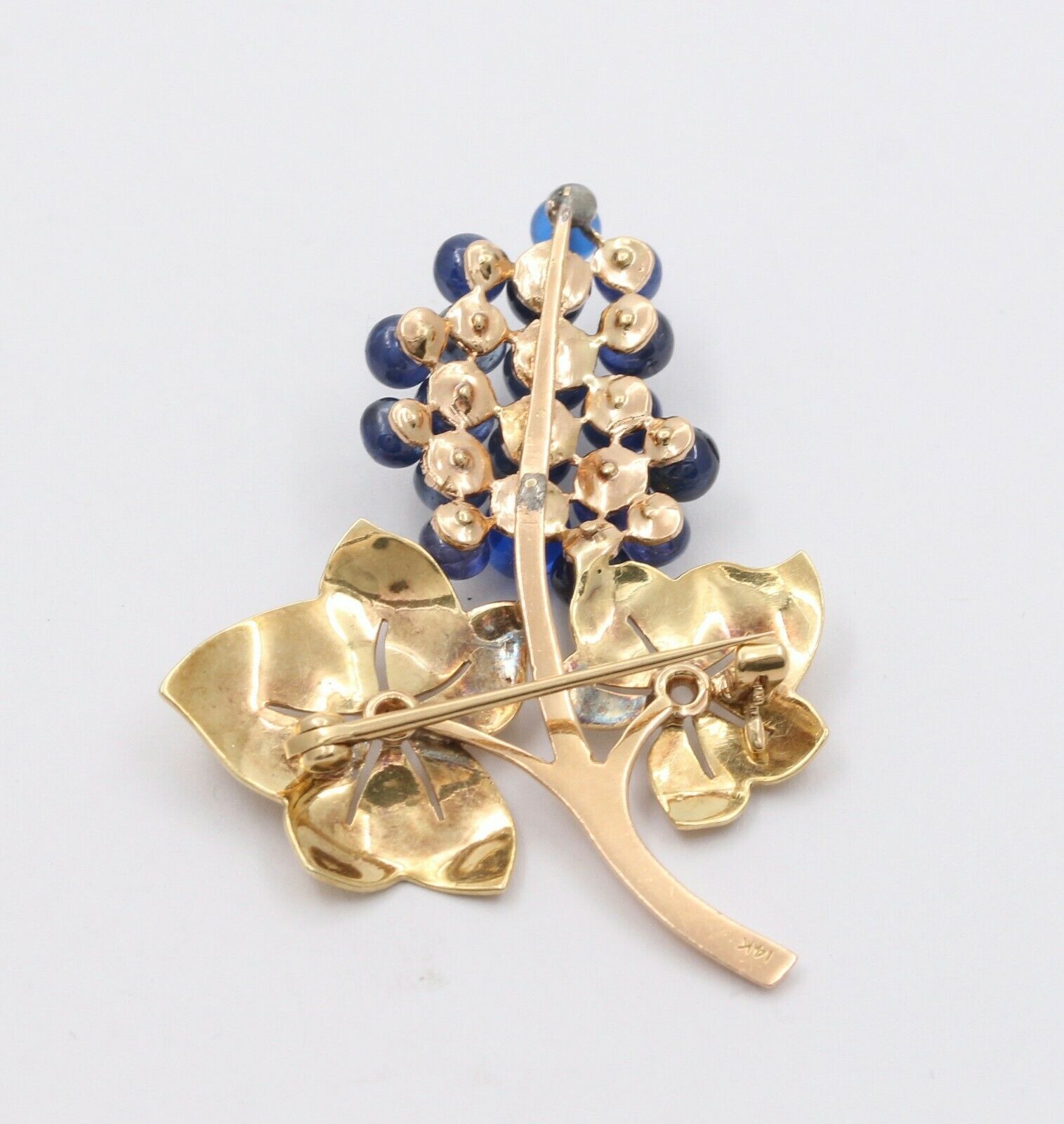Vintage 14K Yellow Gold Sapphire Grape Brooch
