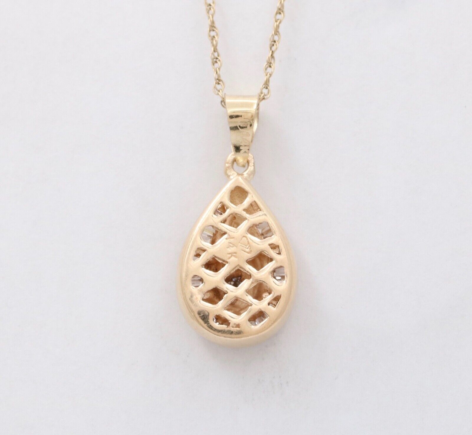 Vintage 14K Yellow Gold Diamond Teardrop Pendant