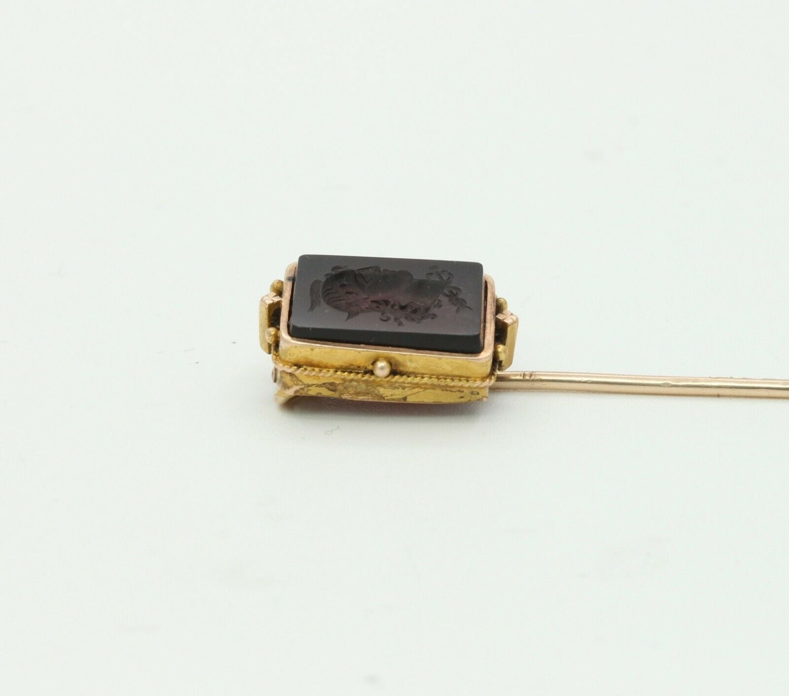Vintage 10K Yellow Gold Sard Intaglio Stick Pin