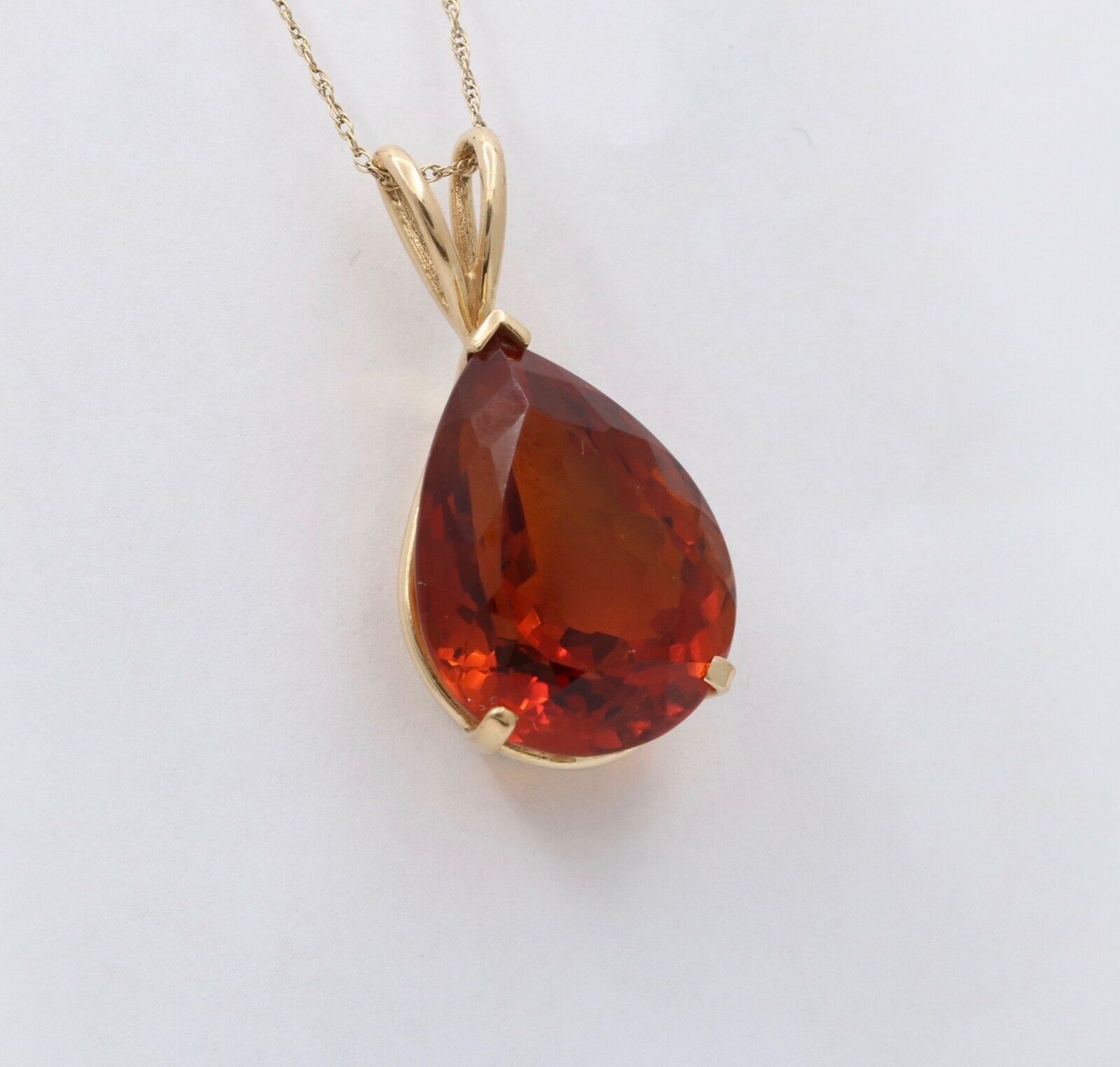 Vintage Madeira Citrine 14K Yellow Gold Pendant