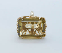 Load image into Gallery viewer, Vintage Ladies Citrine 14K Yellow Gold Ring
