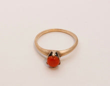 Load image into Gallery viewer, Victorian Ladies Natural Coral 14K Yellow Gold Ring
