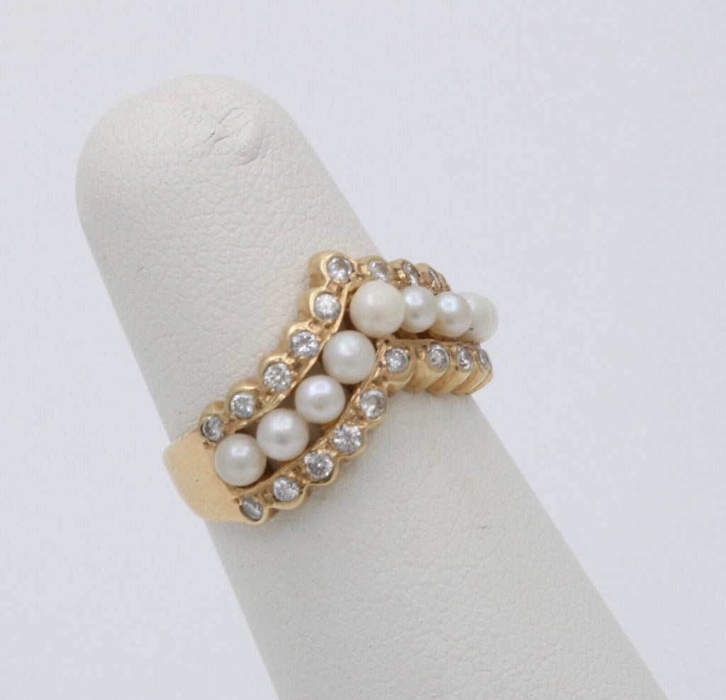 Vintage V Shape 14K Yellow Gold Pearl & Diamond Ring