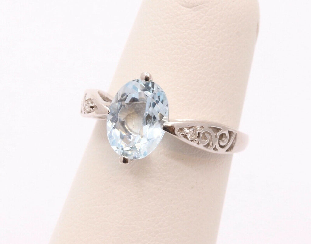 Vintage Ladies Natural Aquamarine Diamonds 14K White Gold Ring