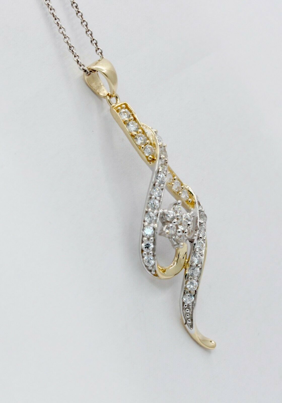Vintage 14K Yellow Gold Diamond Musical Note Pendant