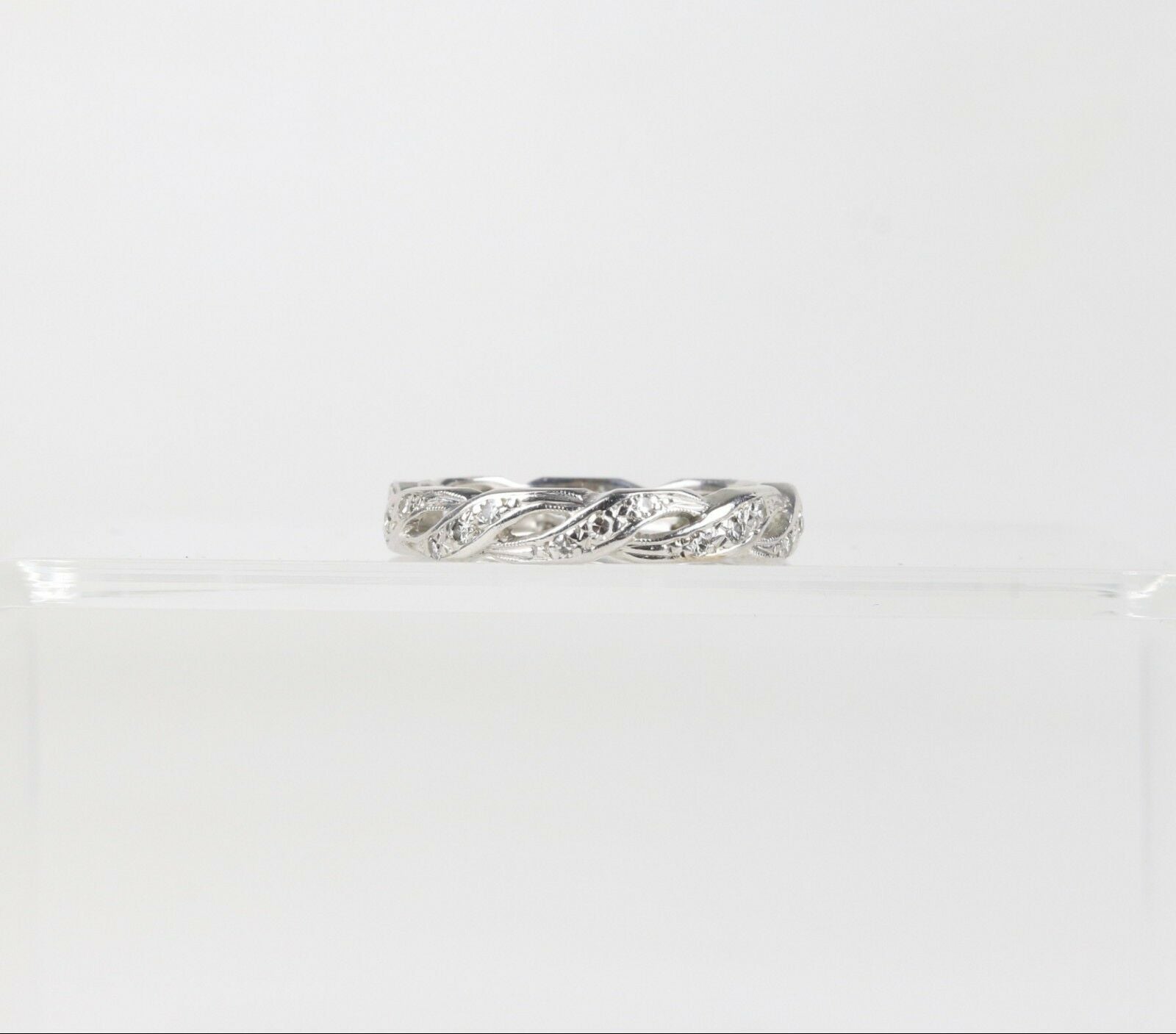 Vintage 14K White Gold Twist Eternity Band