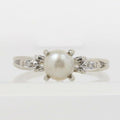 Vintage 14K White Gold Pearl Diamond Ring