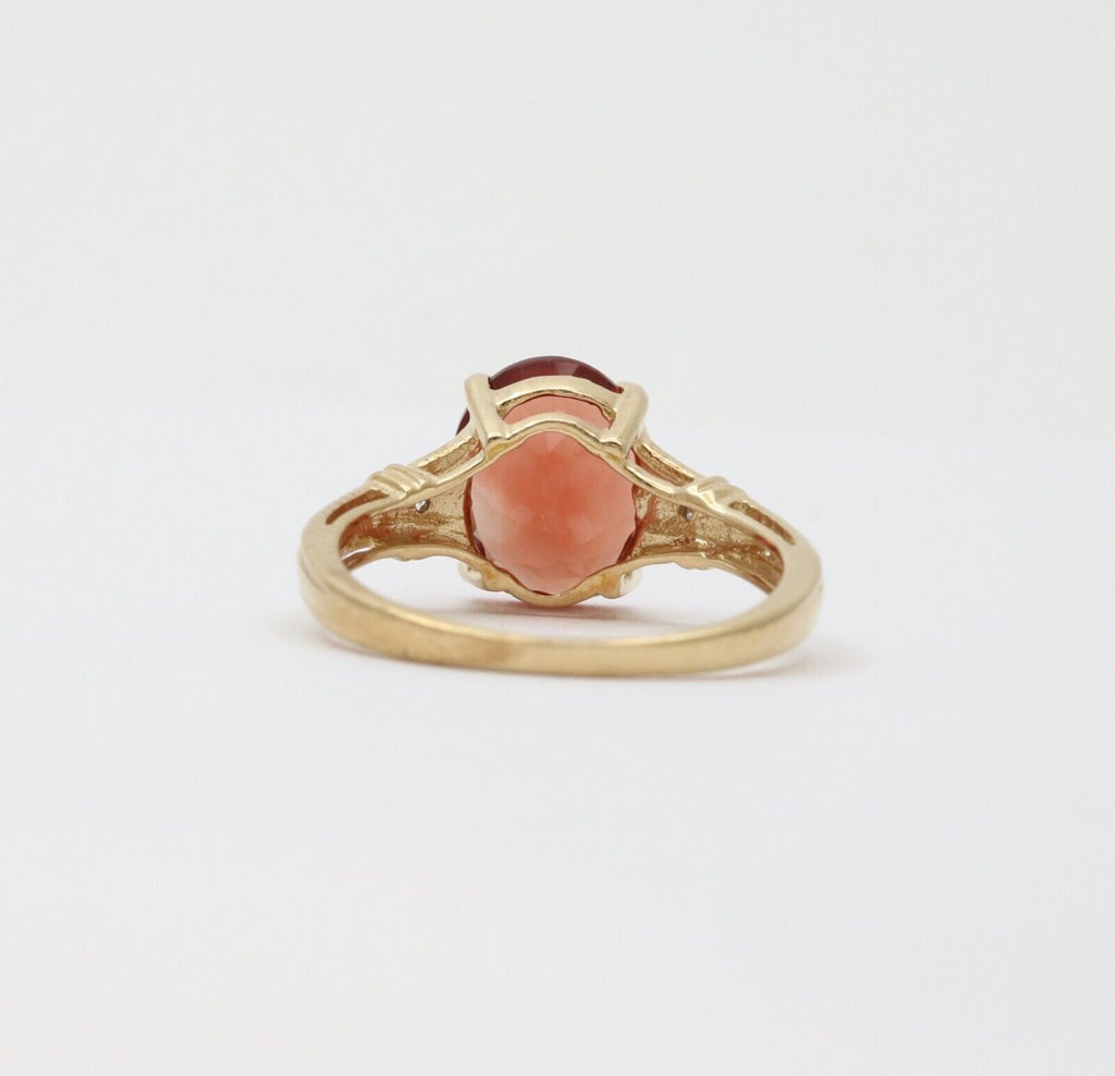 Vintage 14K Gold Andesine And Diamond Engagement Ring .