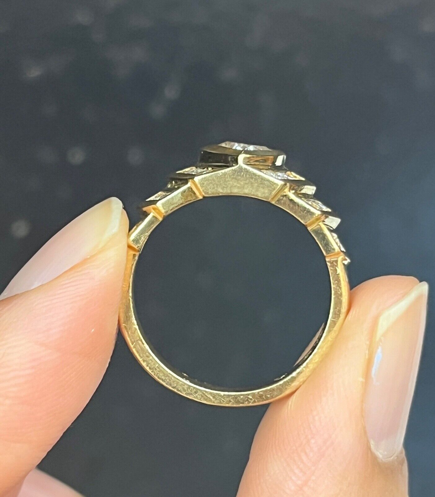 Vintage 14K Yellow Gold Diamond Geometric Ring Band