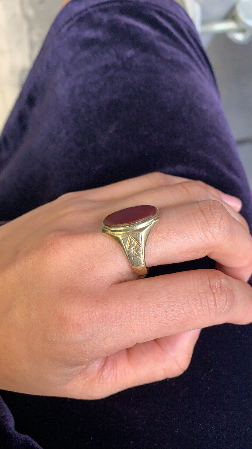 Art Deco Carnelian Intaglio Signet 10K Yellow Gold Unisex Ring