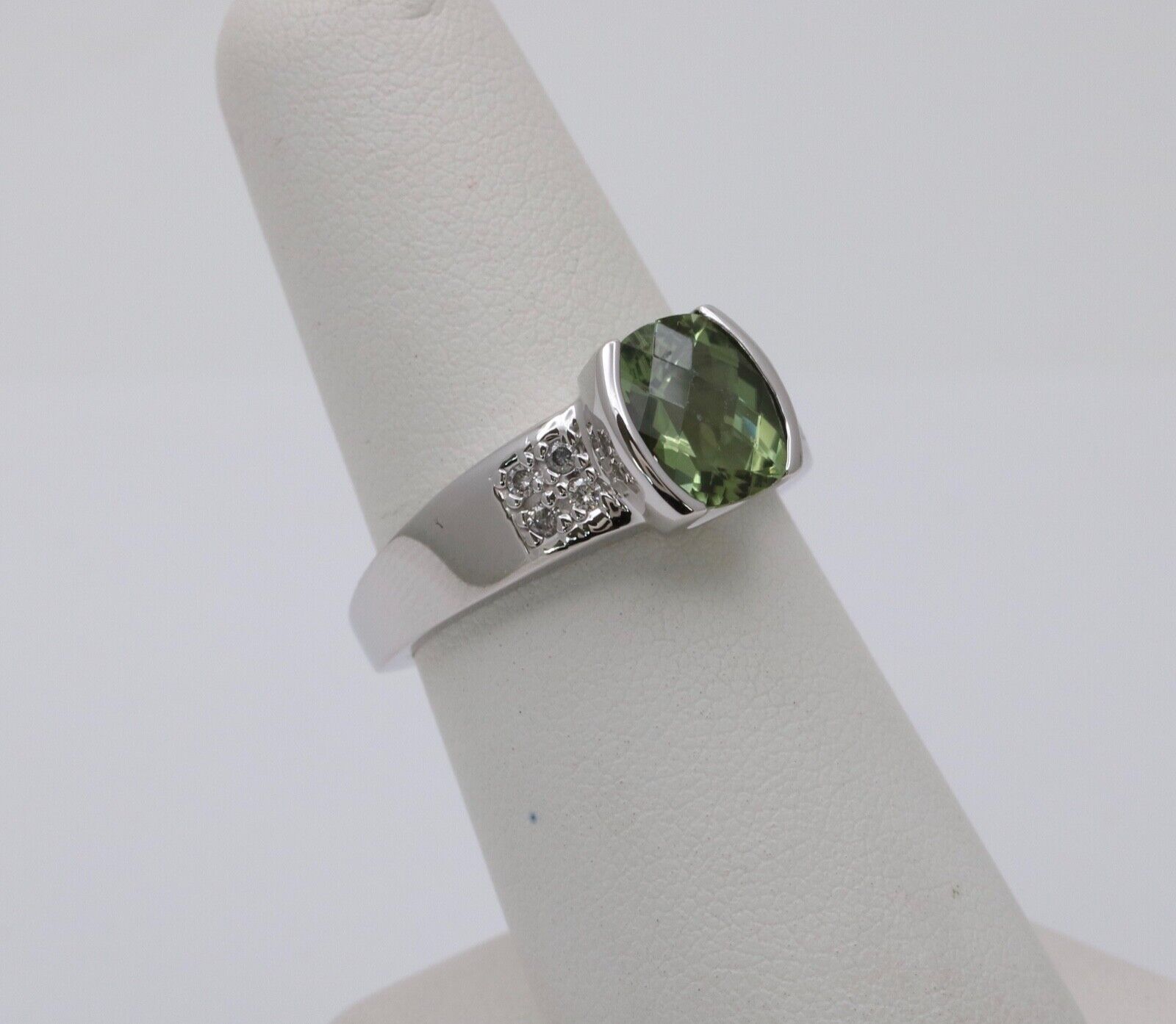 Vintage 14K White Gold Green Tourmaline and Diamond Ring, Engagement Ring