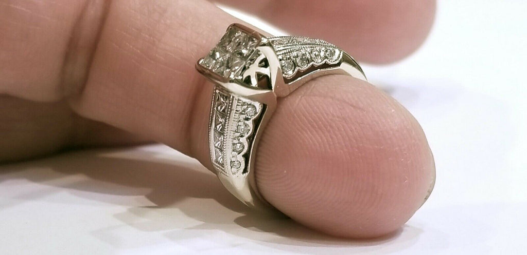 Vintage Ladies Diamonds 14K White Gold Engagement Ring