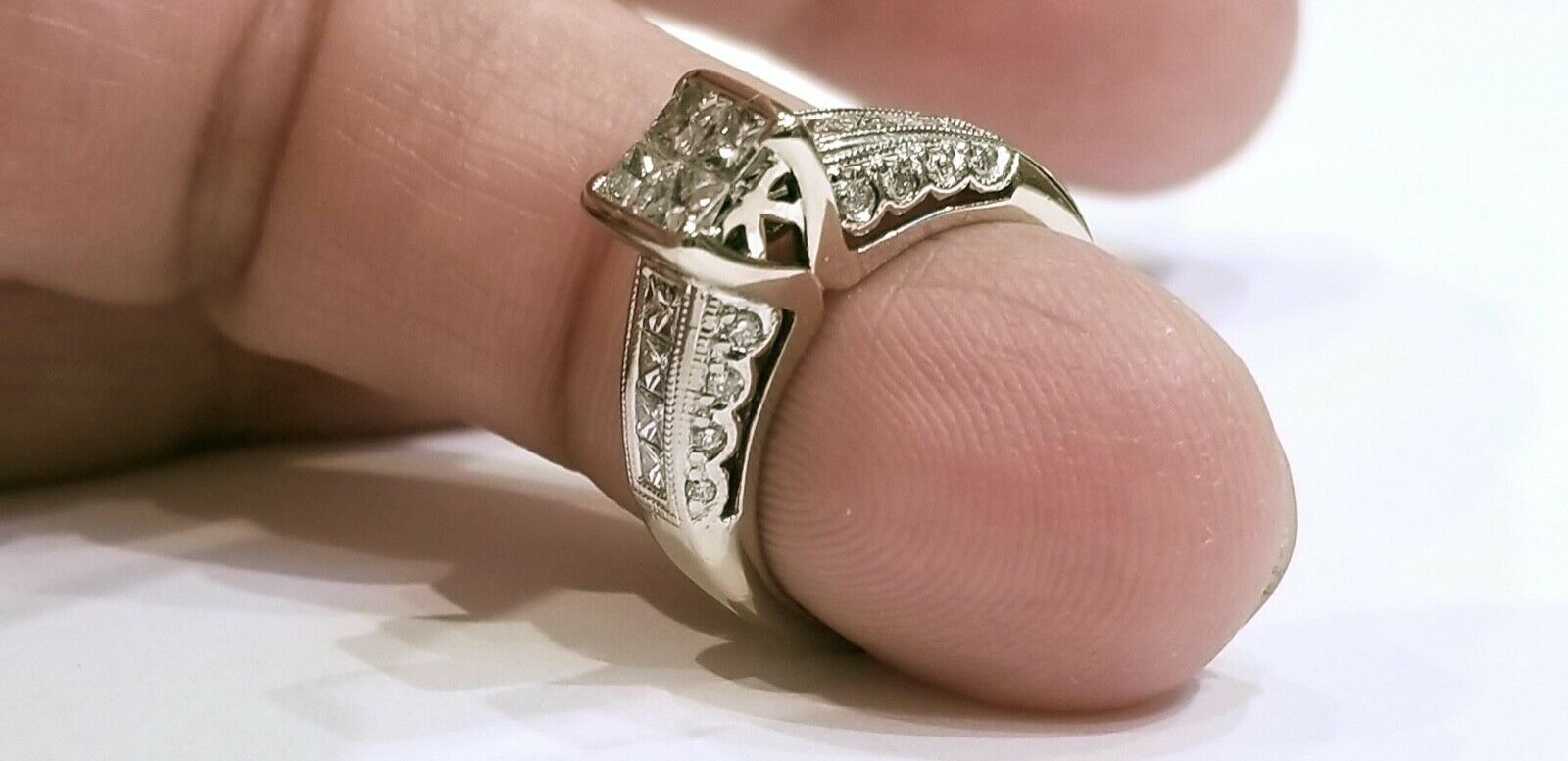 Vintage Ladies Diamonds 14K White Gold Engagement Ring