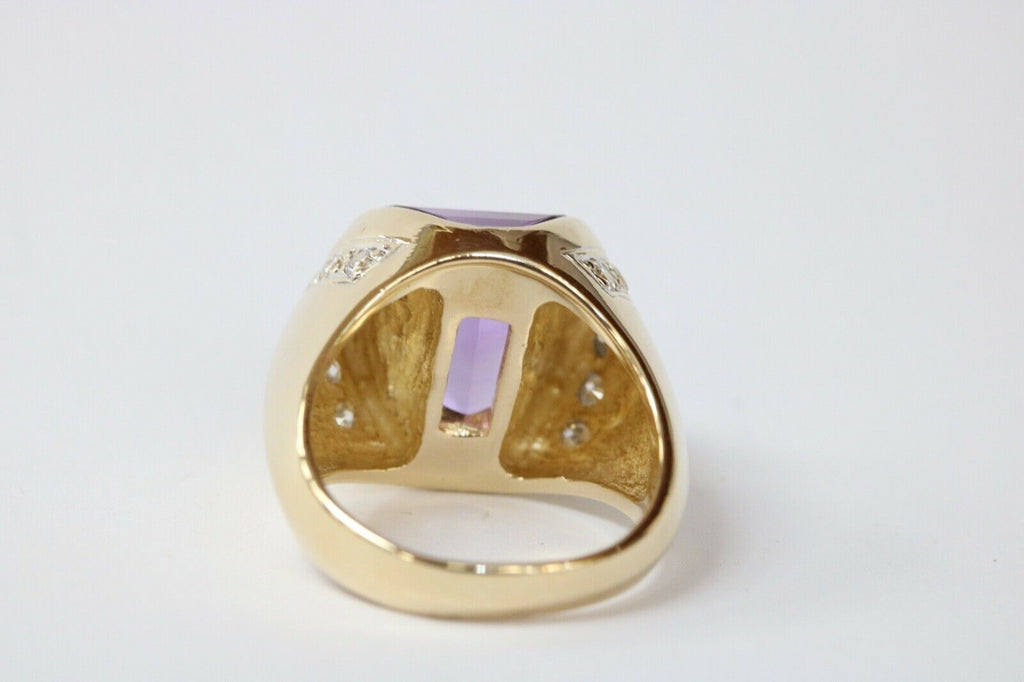 Vintage 14K Yellow Gold  Amethyst & Diamonds Funky Ring.
