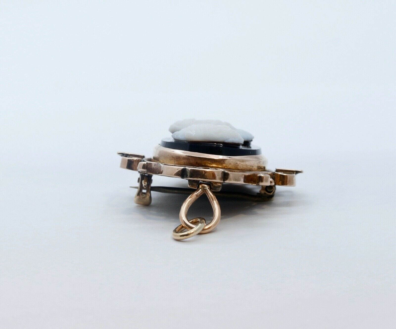 Victorian Cameo 14K Rose Gold Onyx Brooch Pendant Pin