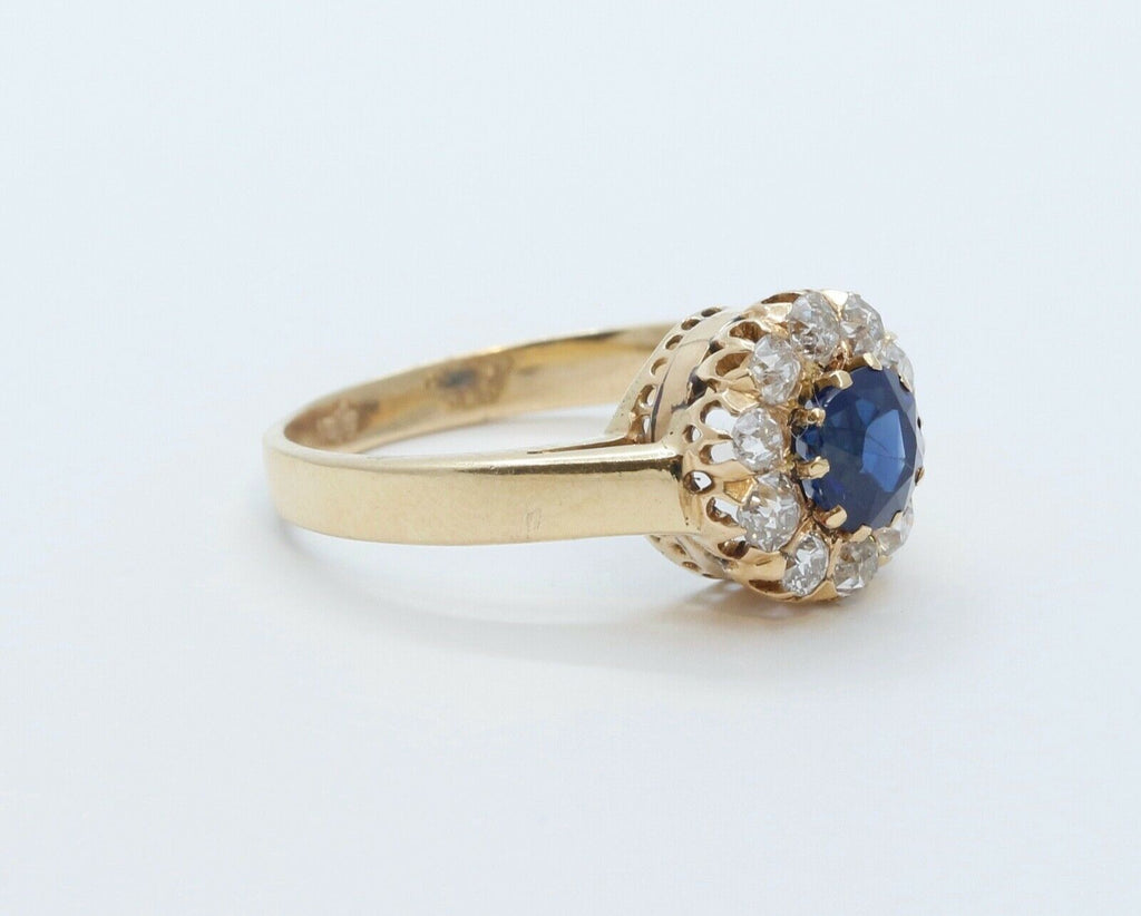 Beautiful Victorian Blue Sapphire Old Miner Cut Diamonds 18K Yellow Gold Ring