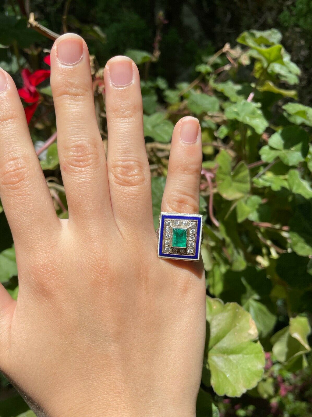 Vintage 14K Yellow Gold Emerald Diamond Enamel Ring