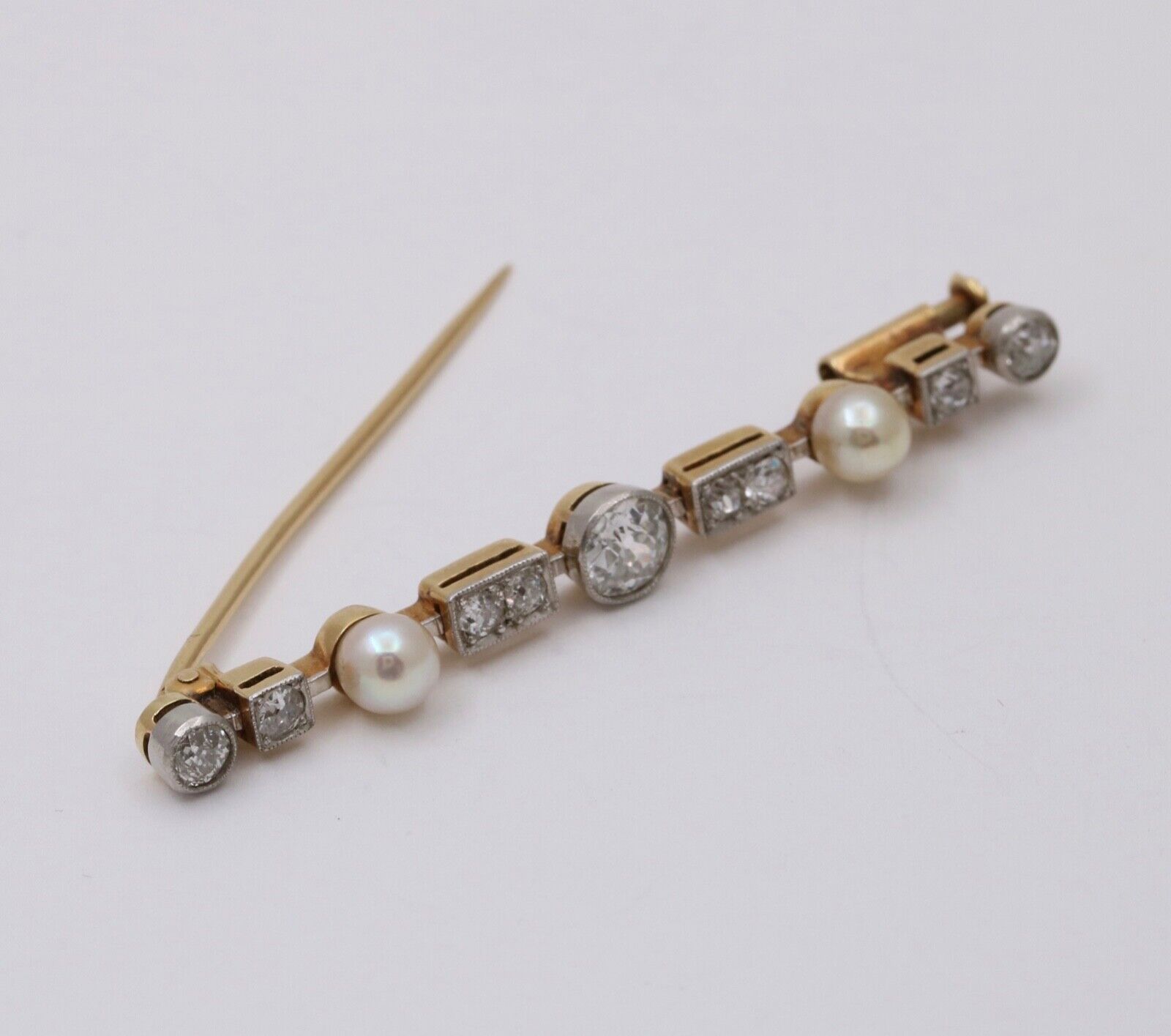 Antique Art Deco 18K Gold Diamond & Pearl Bar Pin.