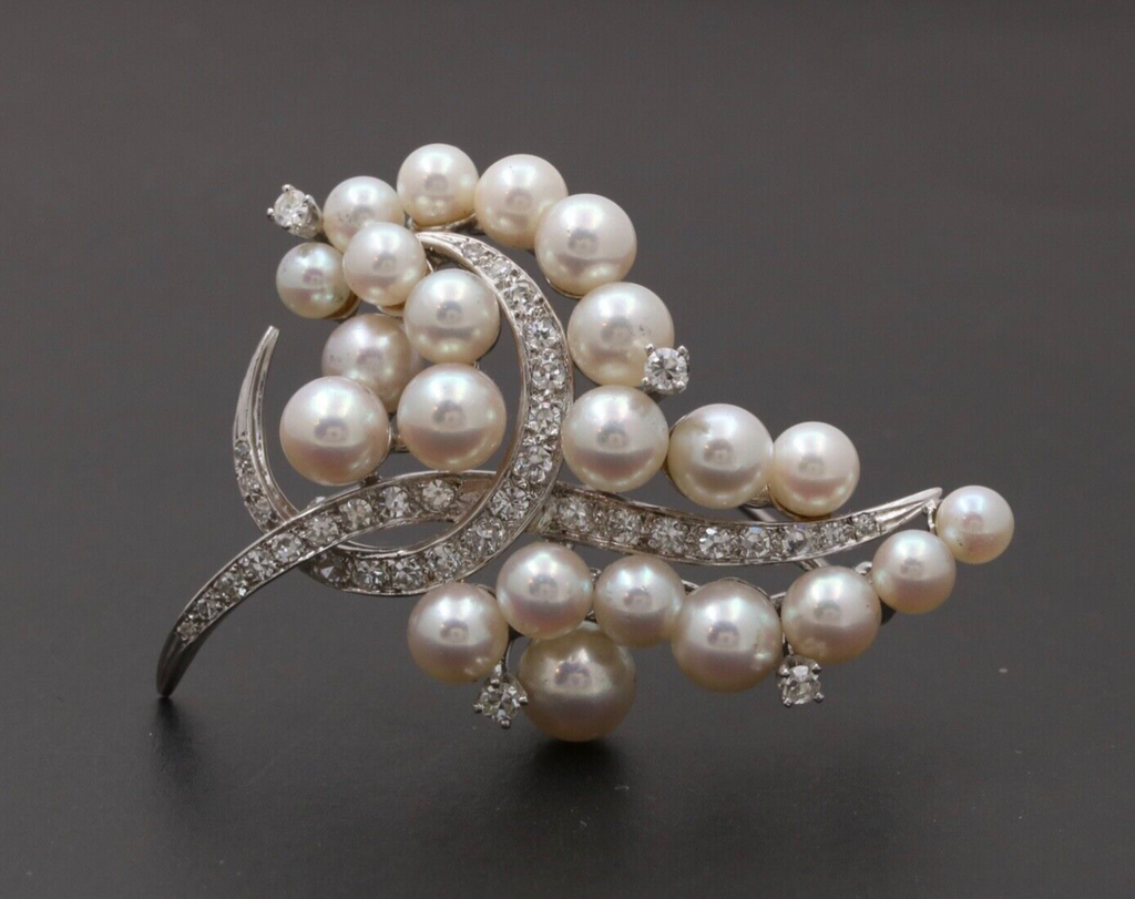 Elegant Vintage 14K Gold Diamond and Pearl Brooch