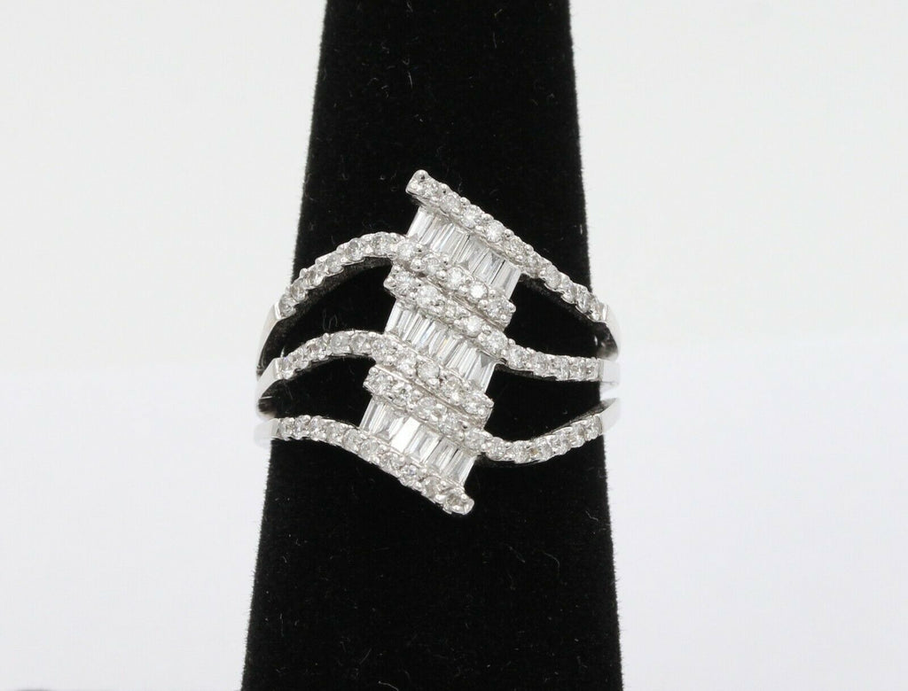 Vintage 18K White Gold Diamond Knuckle Ring