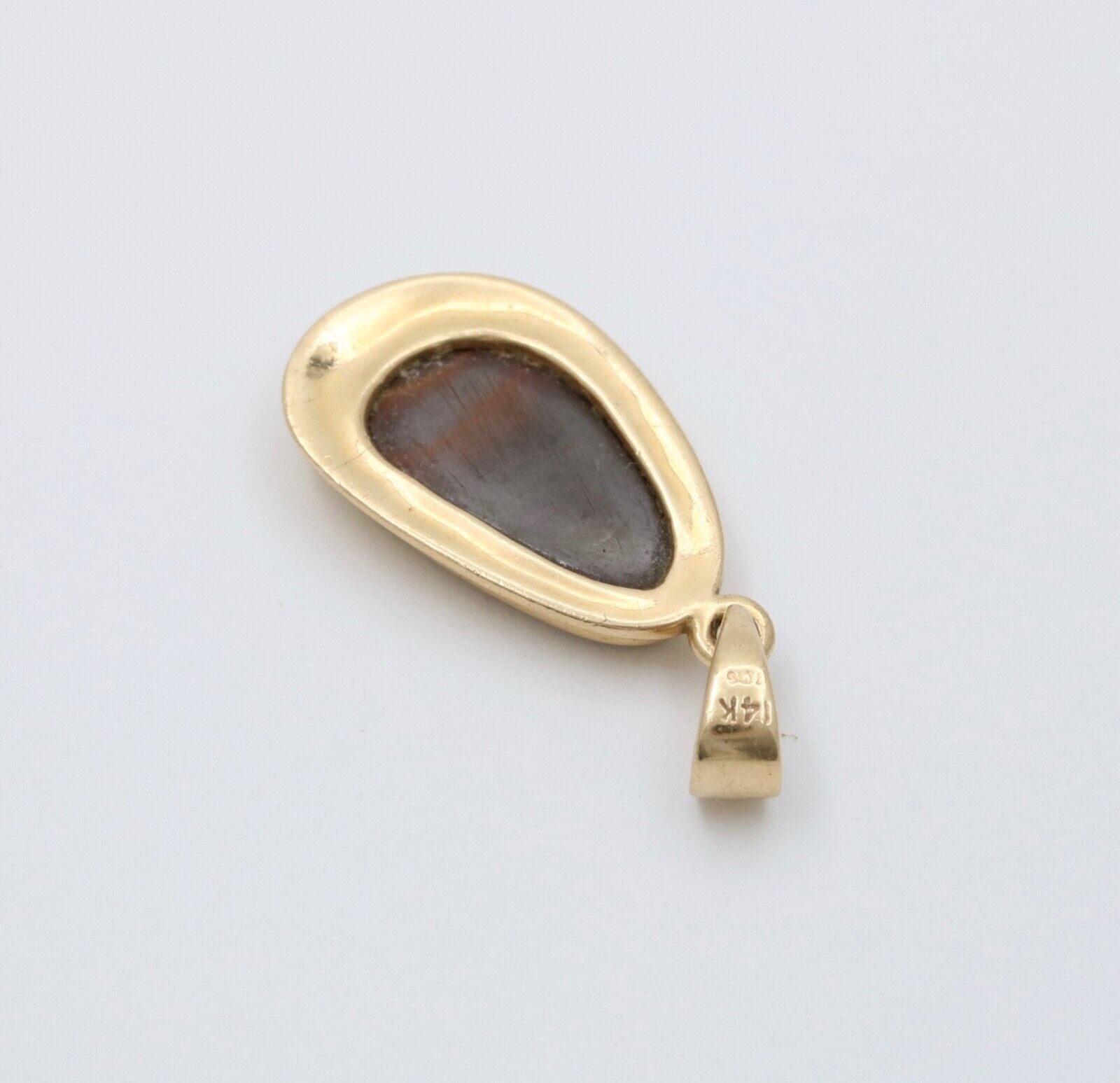 Vintage Boulder Opal 14K Yellow Gold Pendant