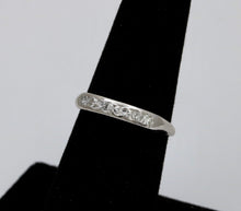 Load image into Gallery viewer, Vintage Diamonds Platinum Wedding Band
