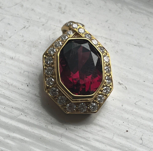 Vintage 18K Yellow Gold Rubellite Tourmaline Diamond Pendant Necklace.
