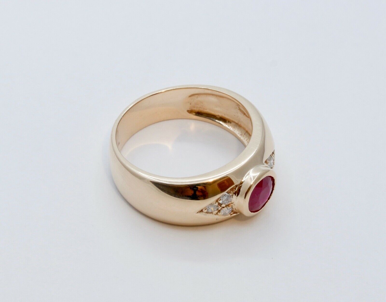 Ruby Diamonds 14K Yellow Gold Vintage Ring