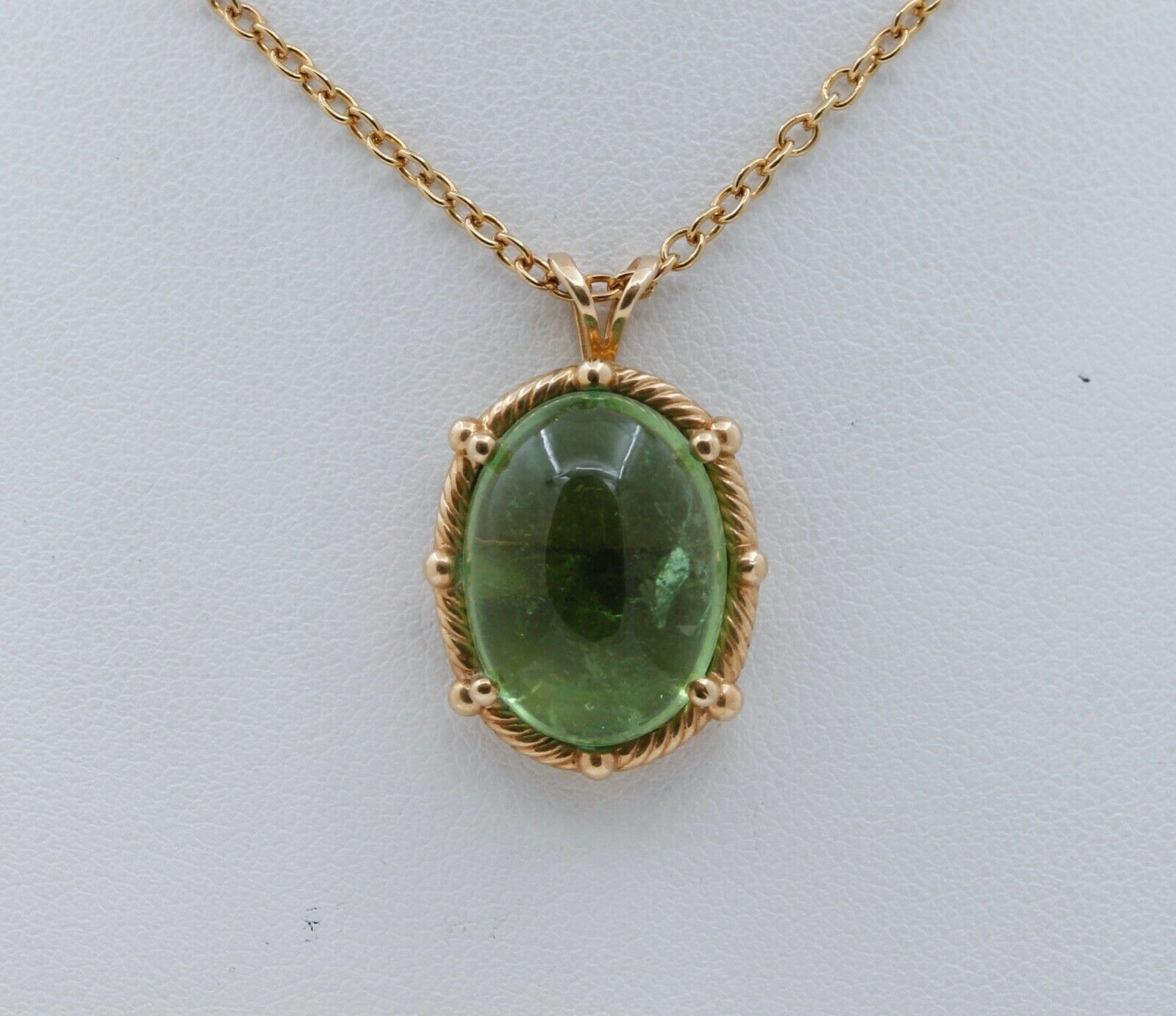 Vintage Cabochon Green Tourmaline 14K Yellow Gold Pendant