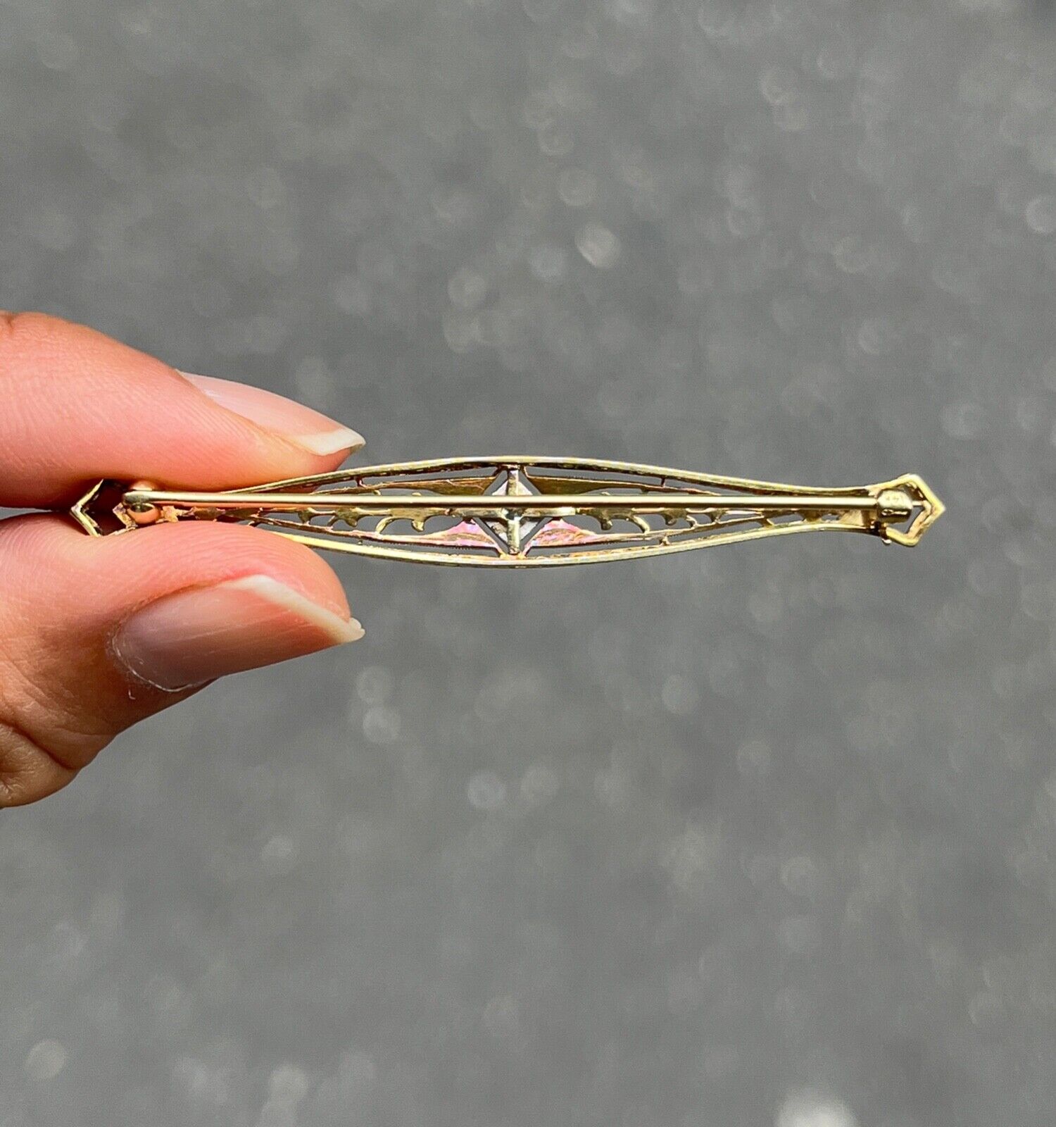 Art Deco Antique 14K Gold Diamond Filigree Bar Pin