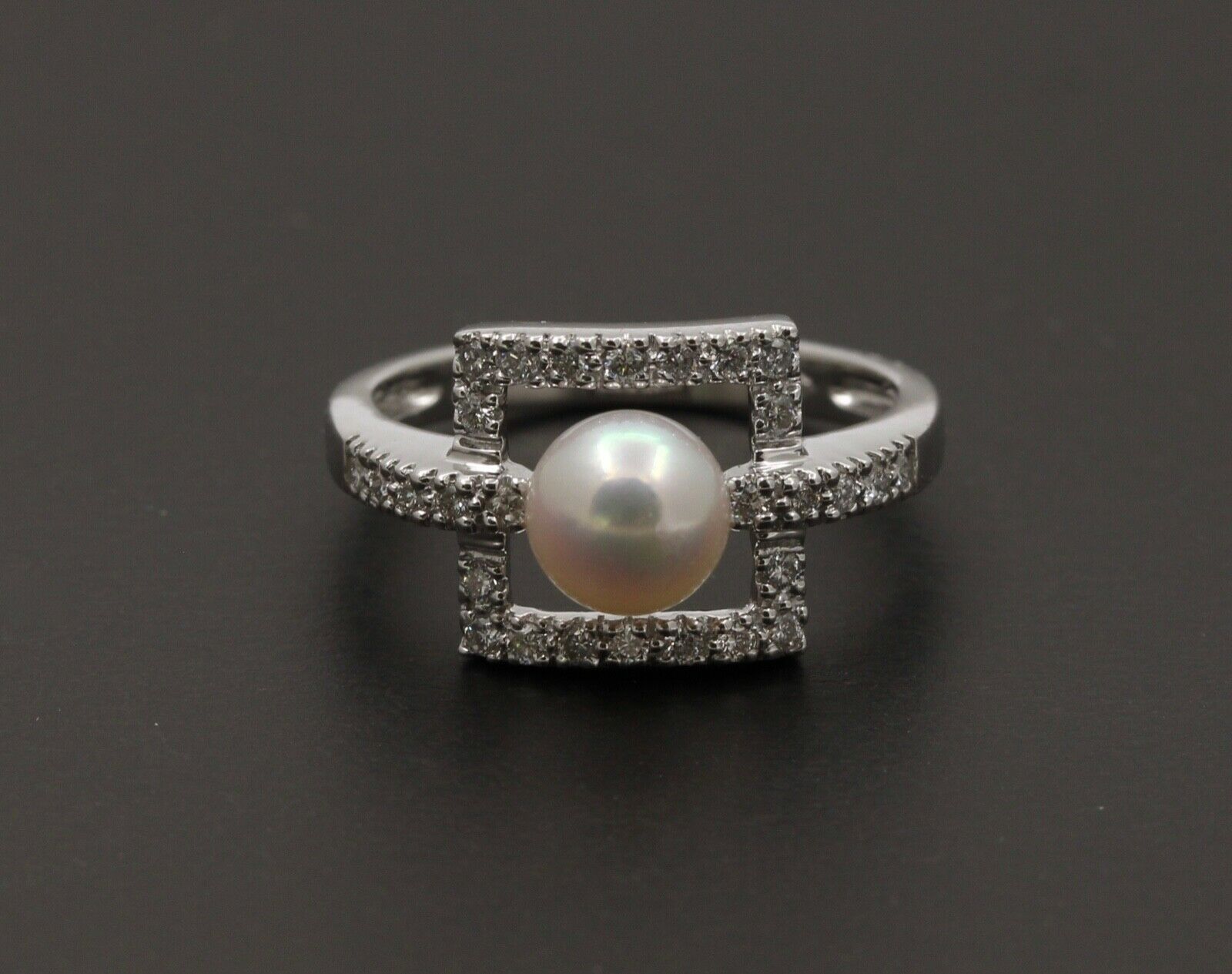 Mikimoto Pearl Diamonds 14K White Gold Ring