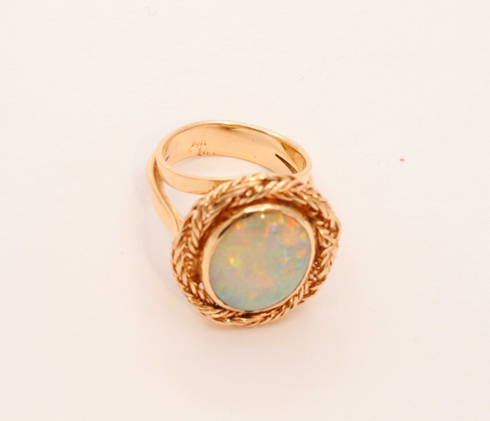 Vintage Natural Opal 14K Yellow Gold Rope Twist Ring