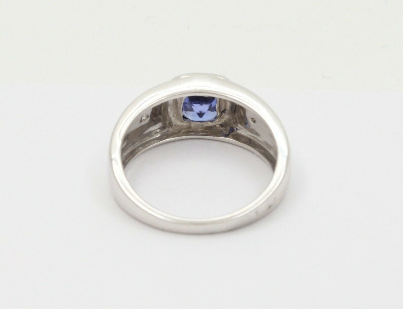 Vintage 14K White Gold Tanzanite Diamond Ring